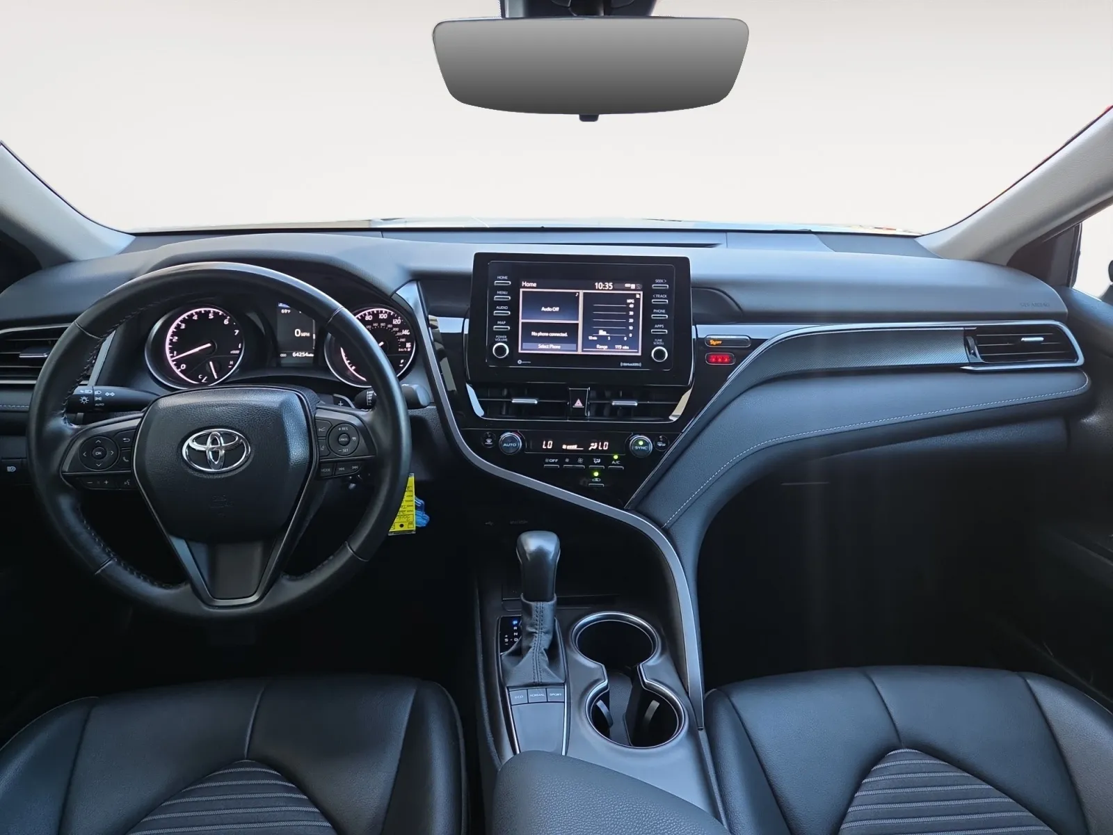 Toyota Camry photo 20