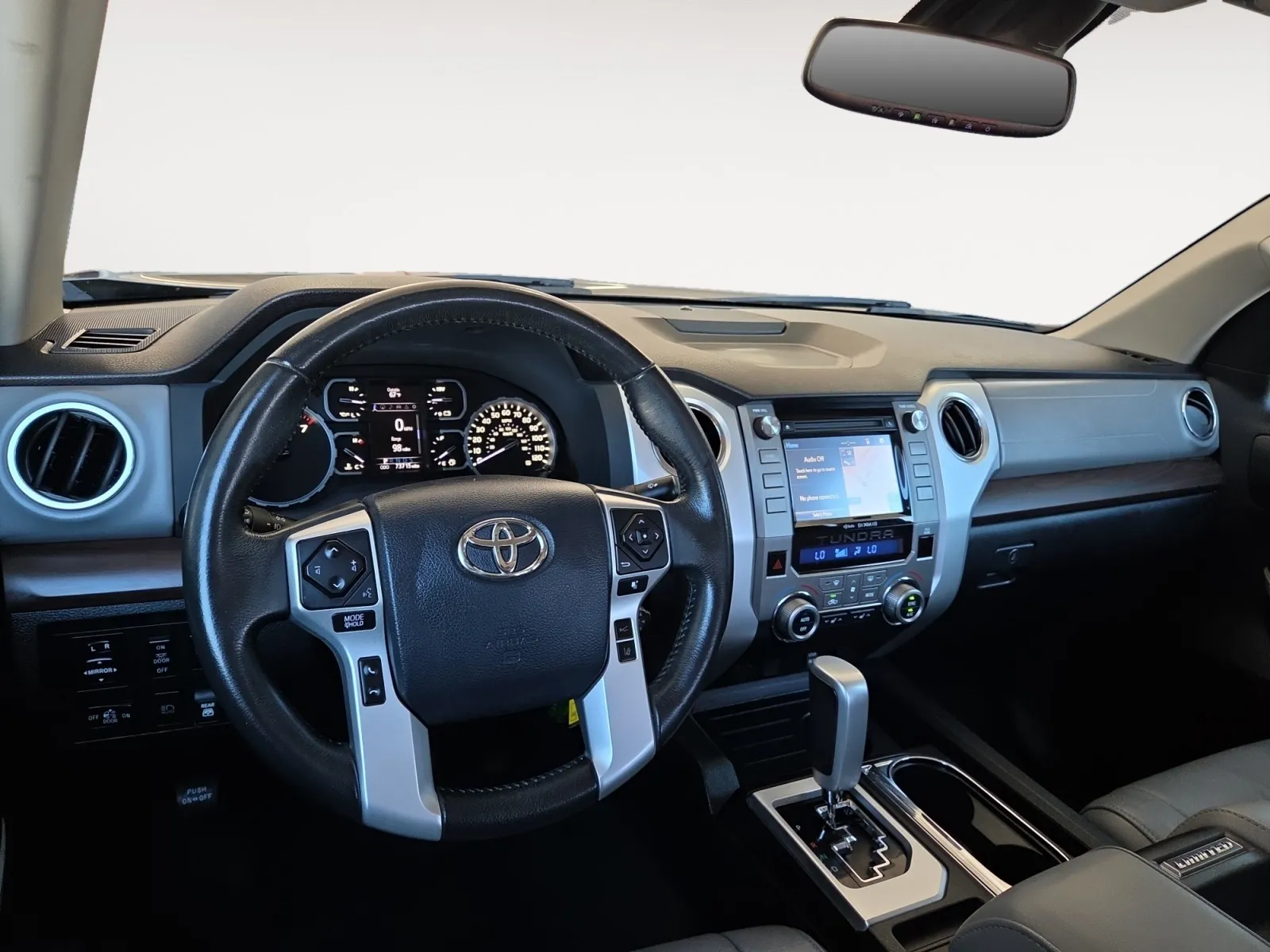 Toyota Tundra photo 21