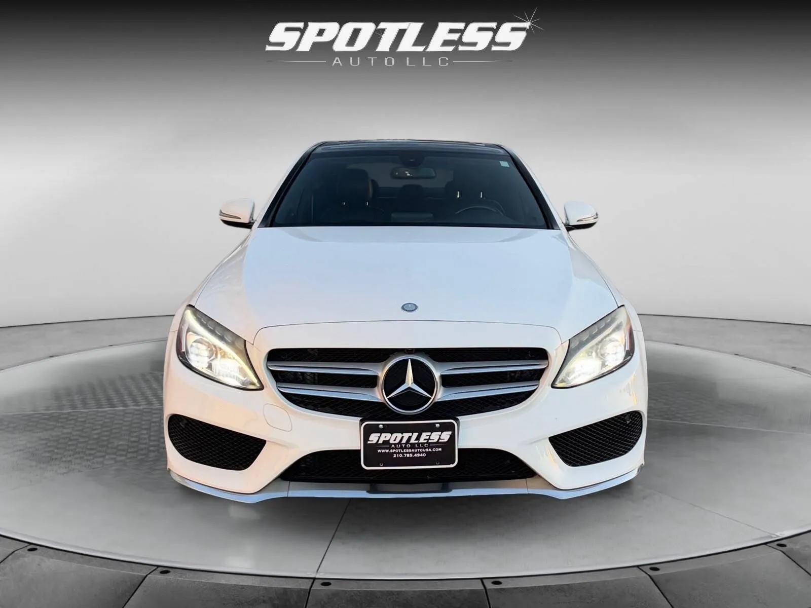 Mercedes-Benz C-Class photo 10