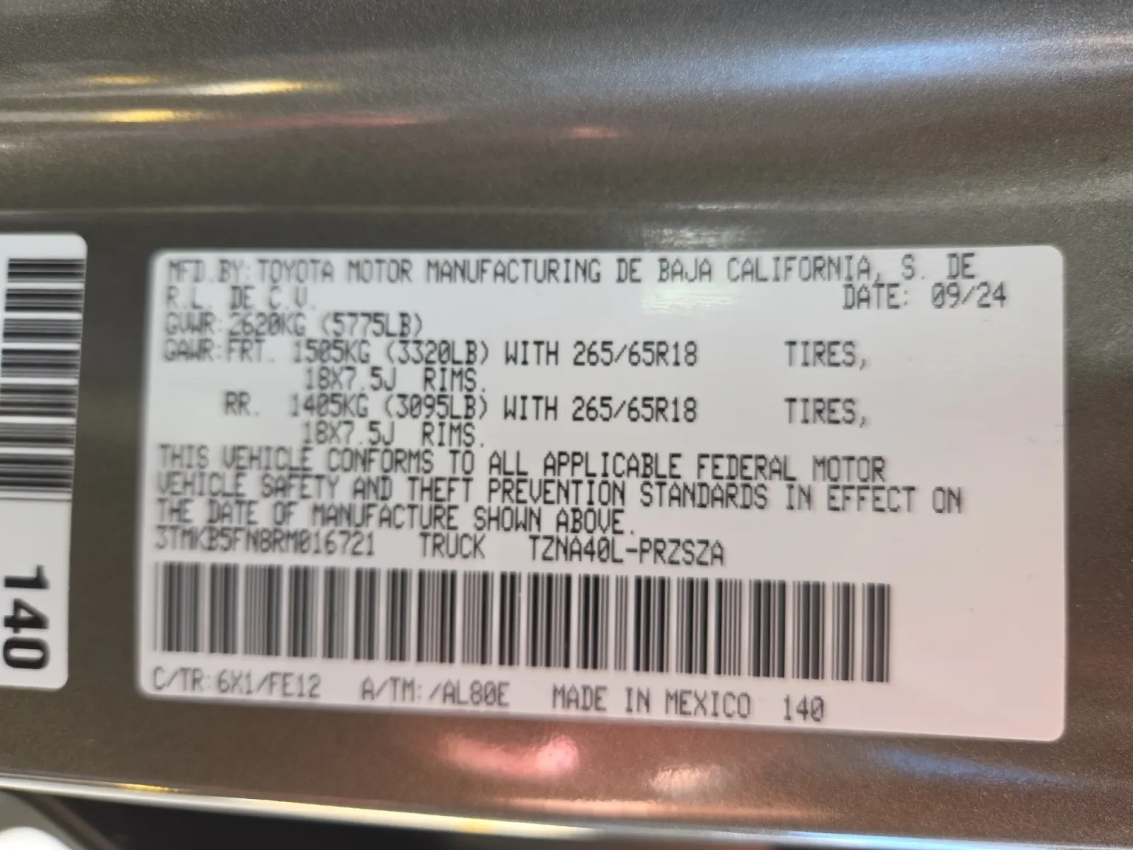 Toyota Tacoma photo 17