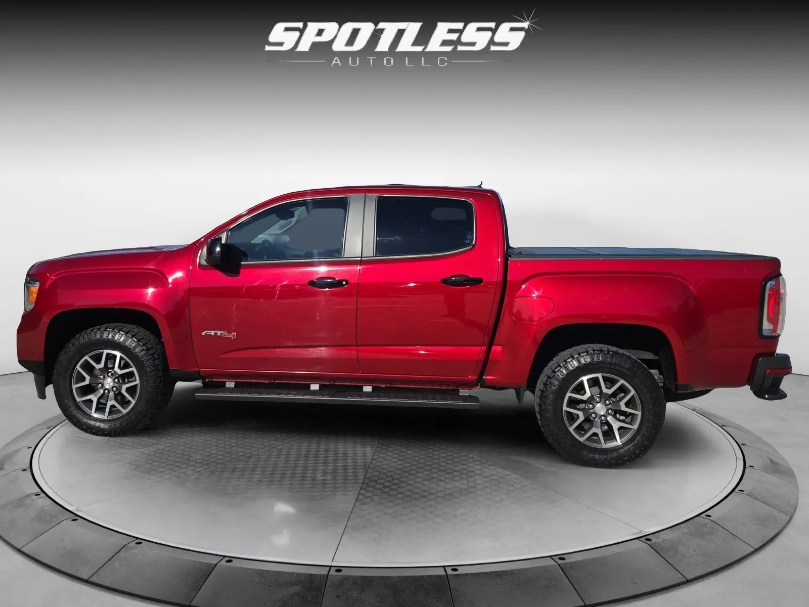 GMC Canyon photo 4