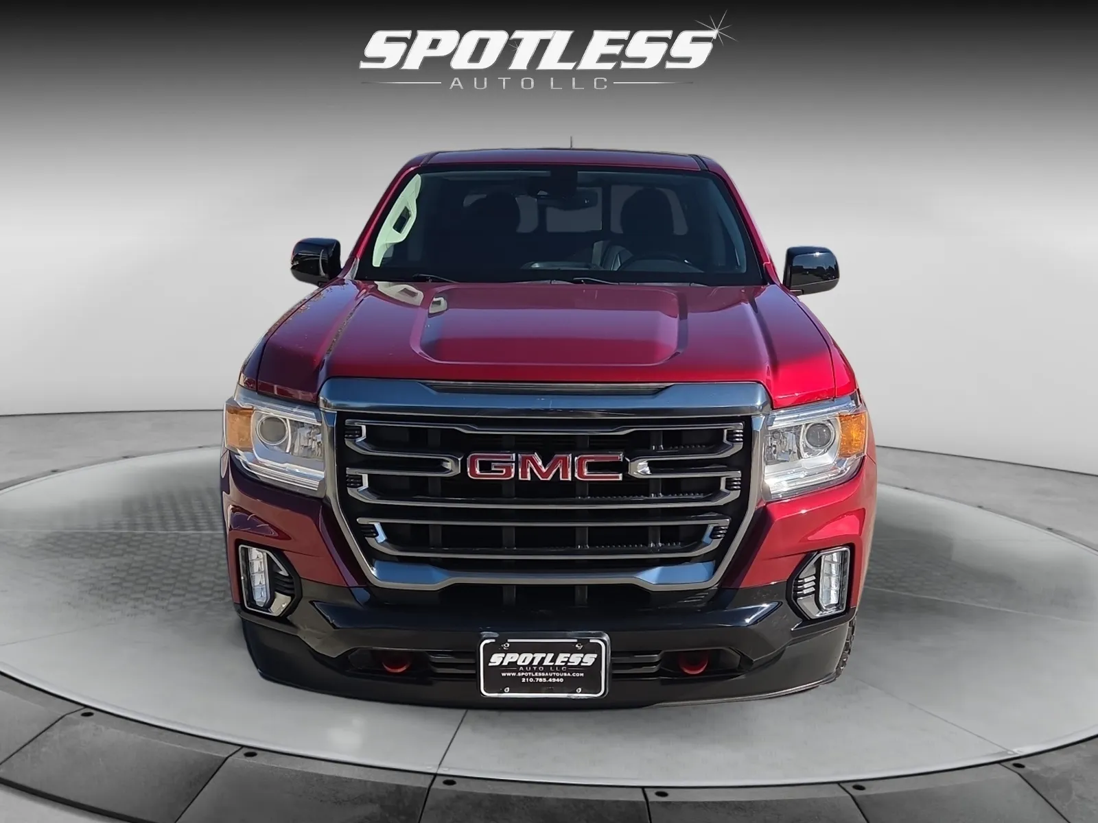 GMC Canyon photo 10
