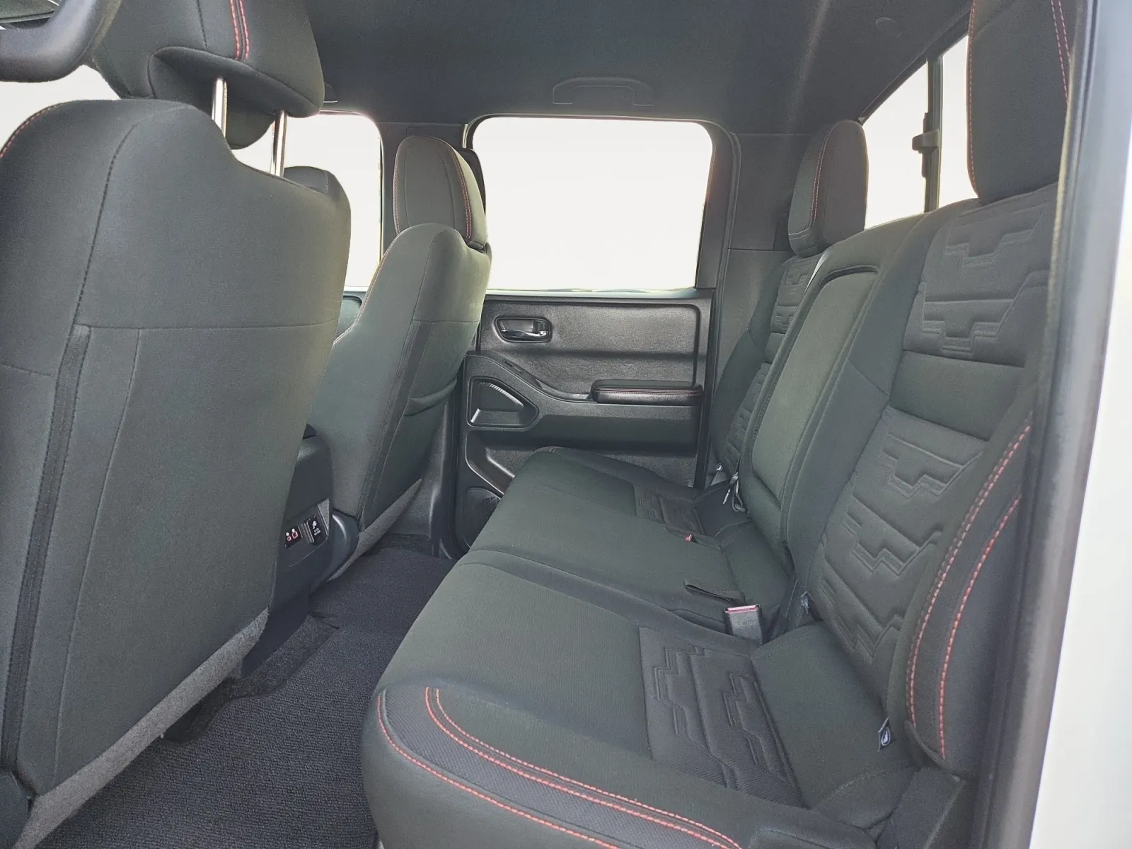 Nissan Frontier photo 21