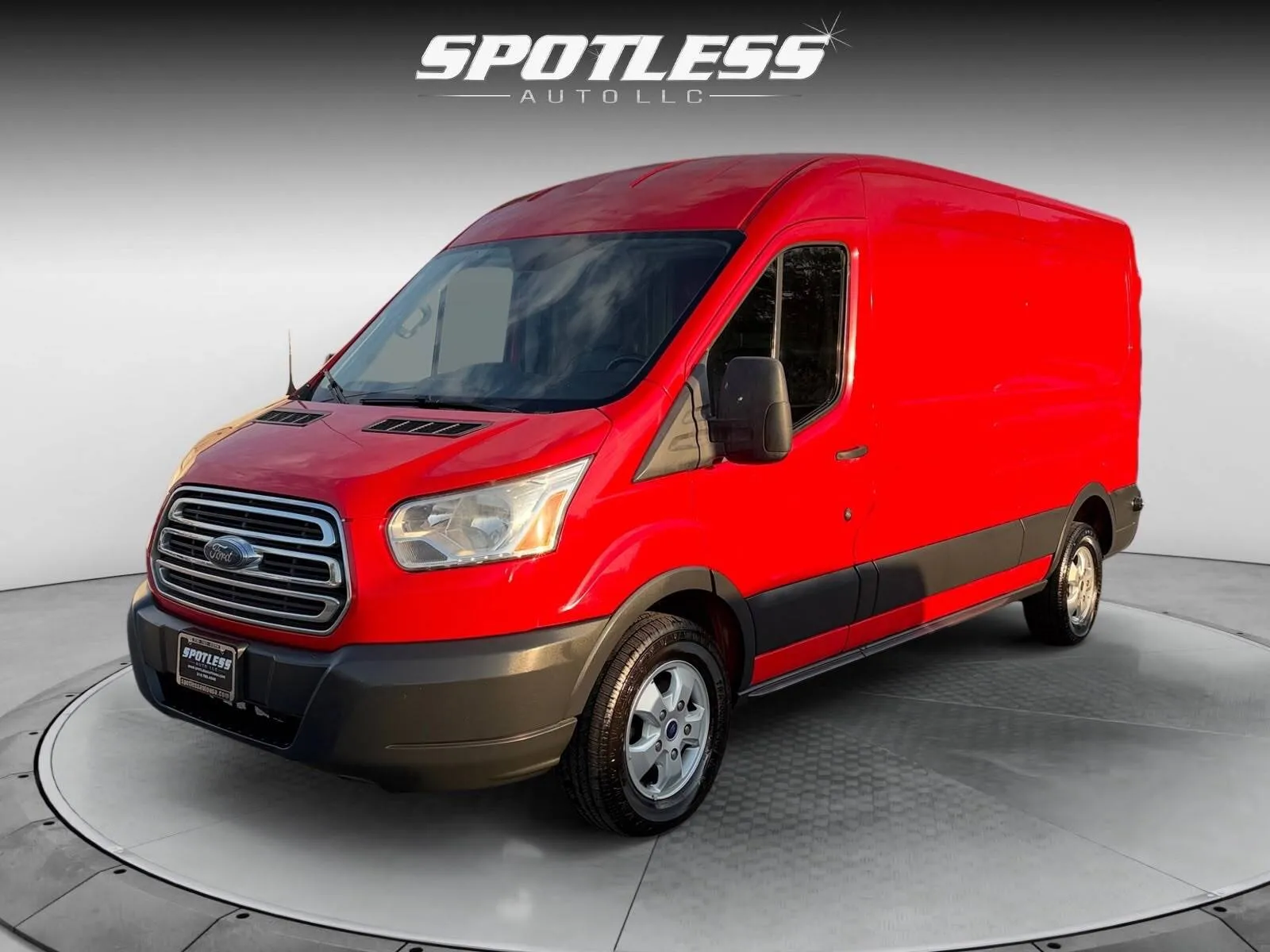 Red 2018 Ford Transit 250 for sale in San Antonio, TX