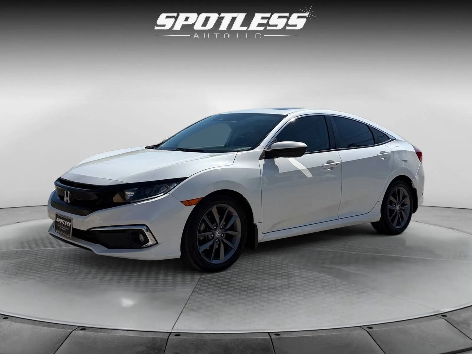 Honda Civic photo 3