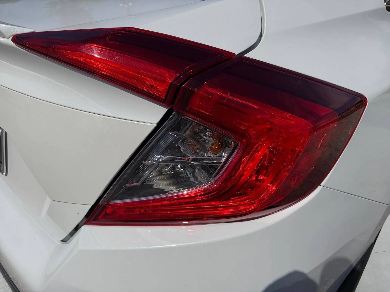 Honda Civic photo 12