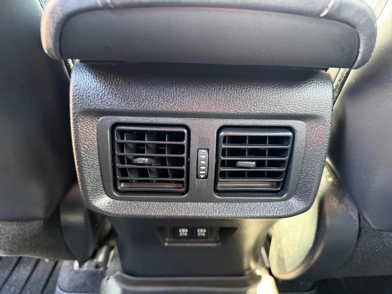 Toyota Venza photo 27