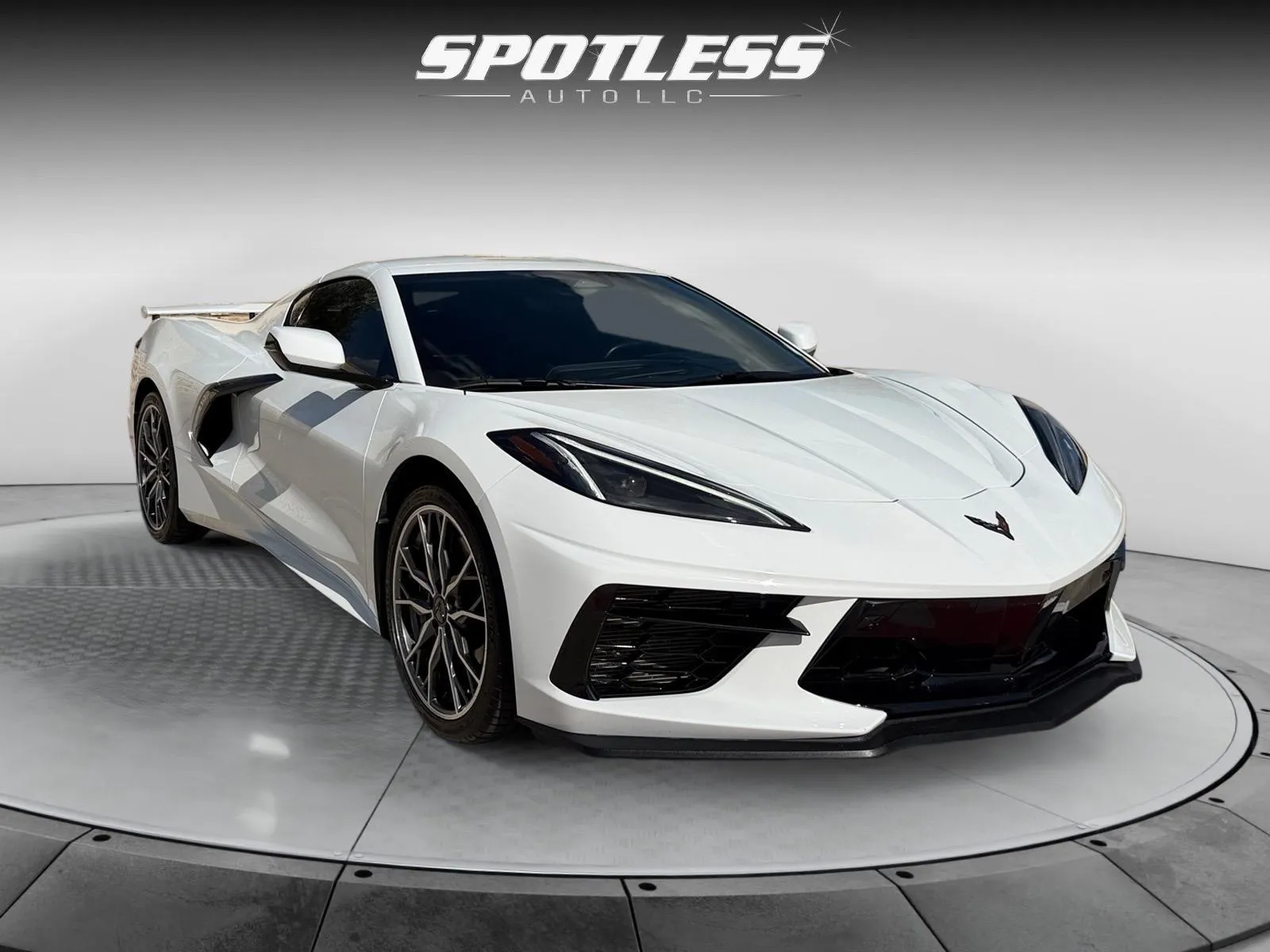 Chevrolet Corvette photo 9