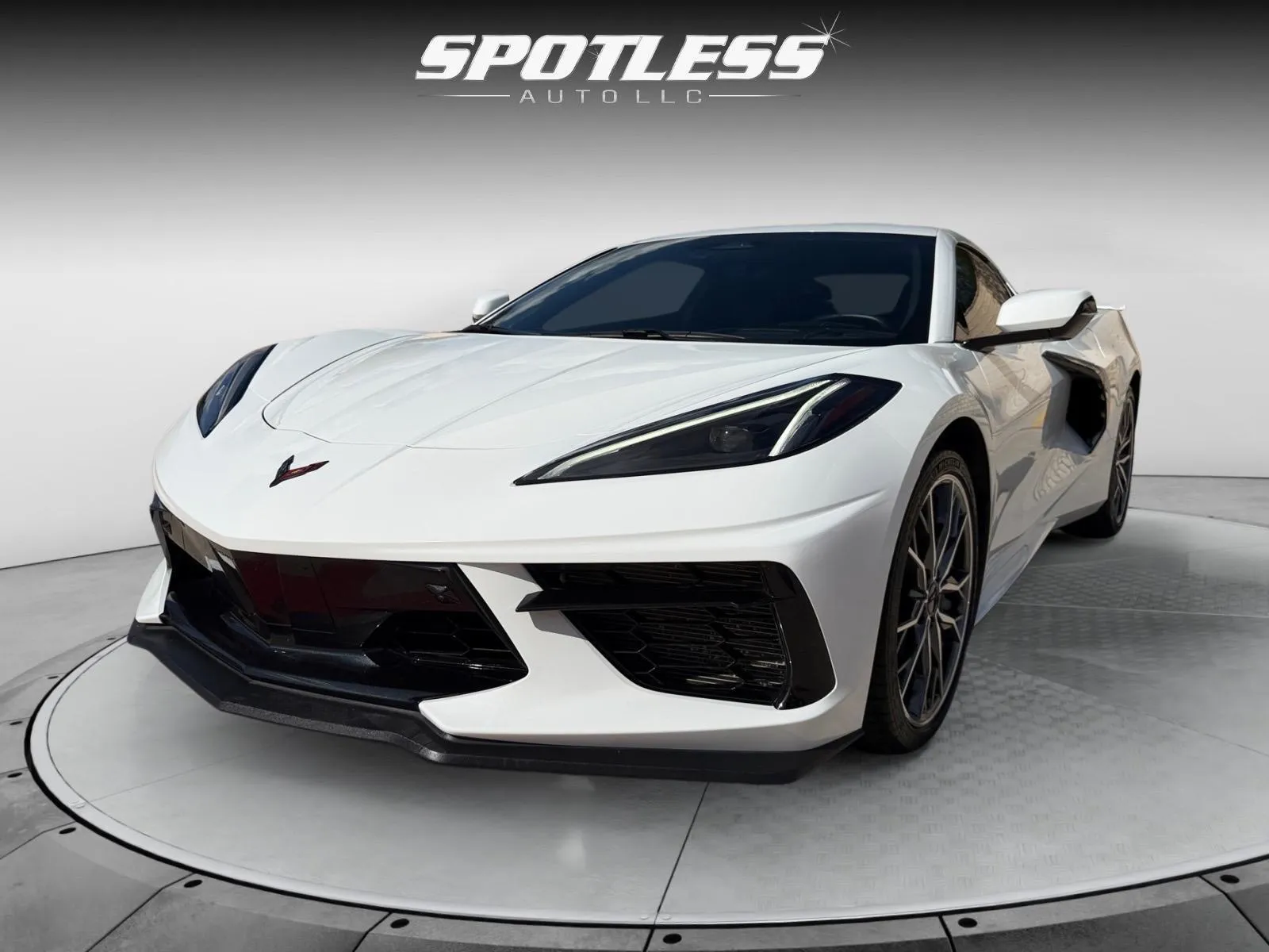 Chevrolet Corvette photo 3