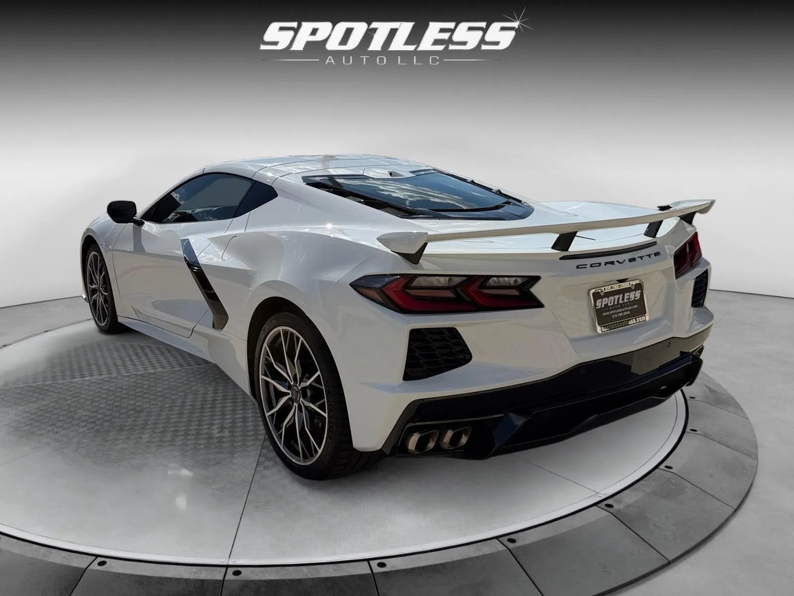Chevrolet Corvette photo 5