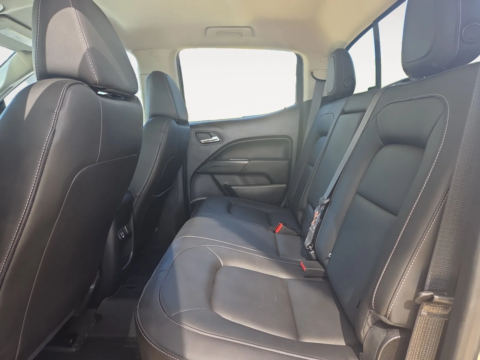 Chevrolet Colorado photo 21