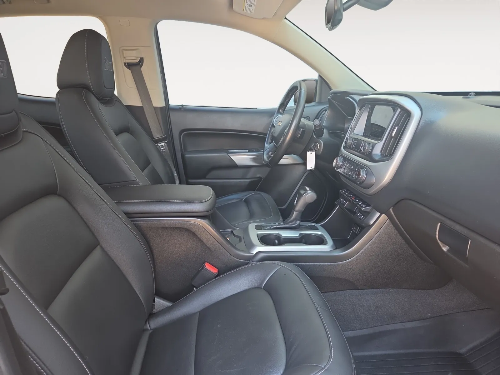 Chevrolet Colorado photo 23