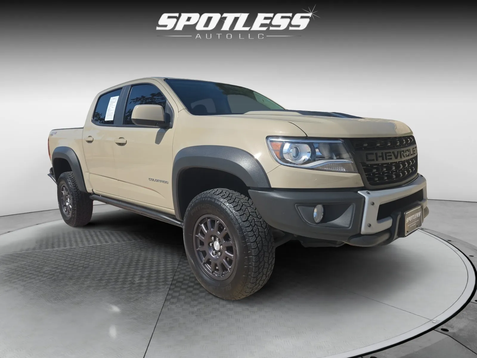 Chevrolet Colorado photo 9