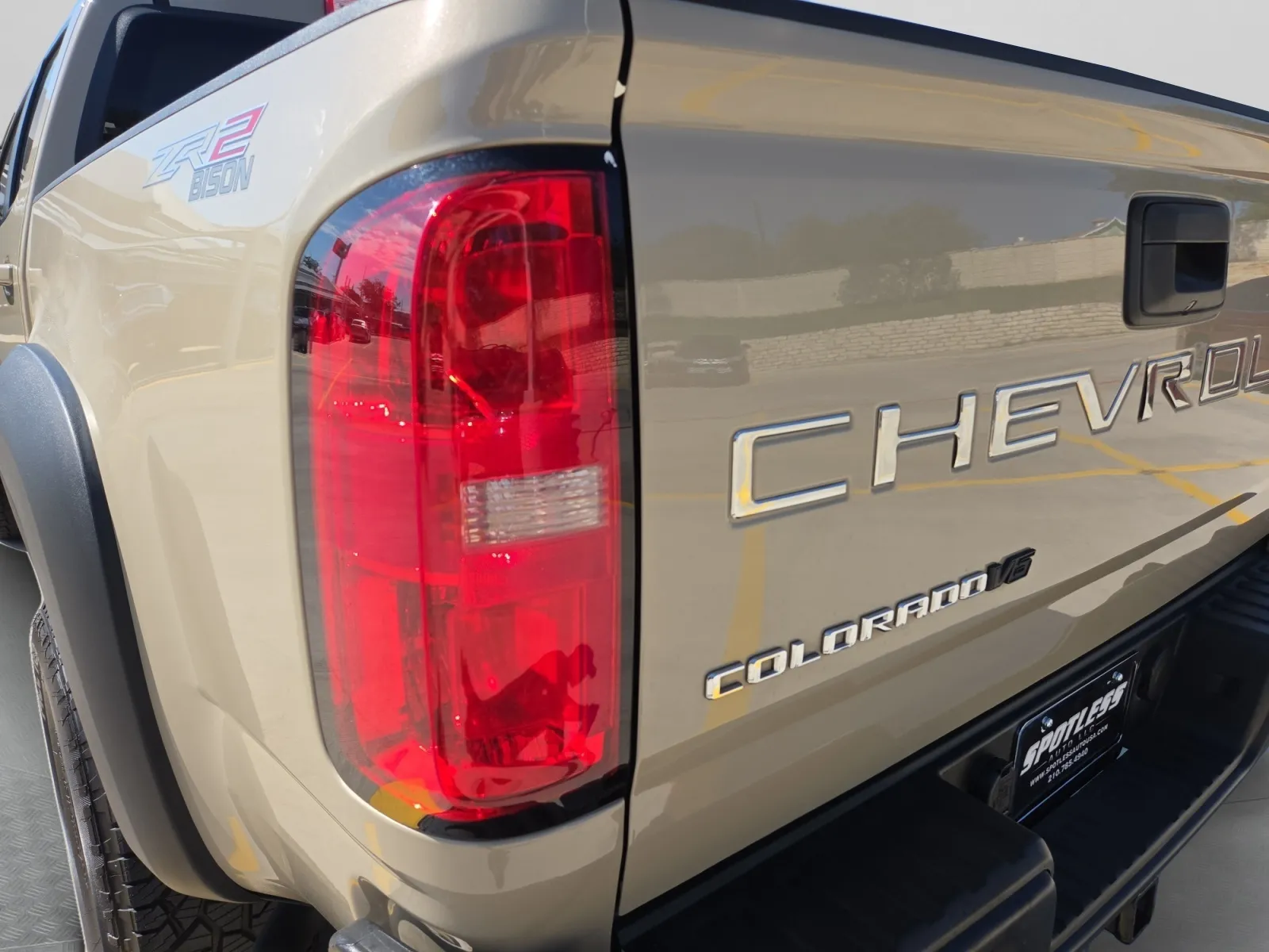 Chevrolet Colorado photo 12