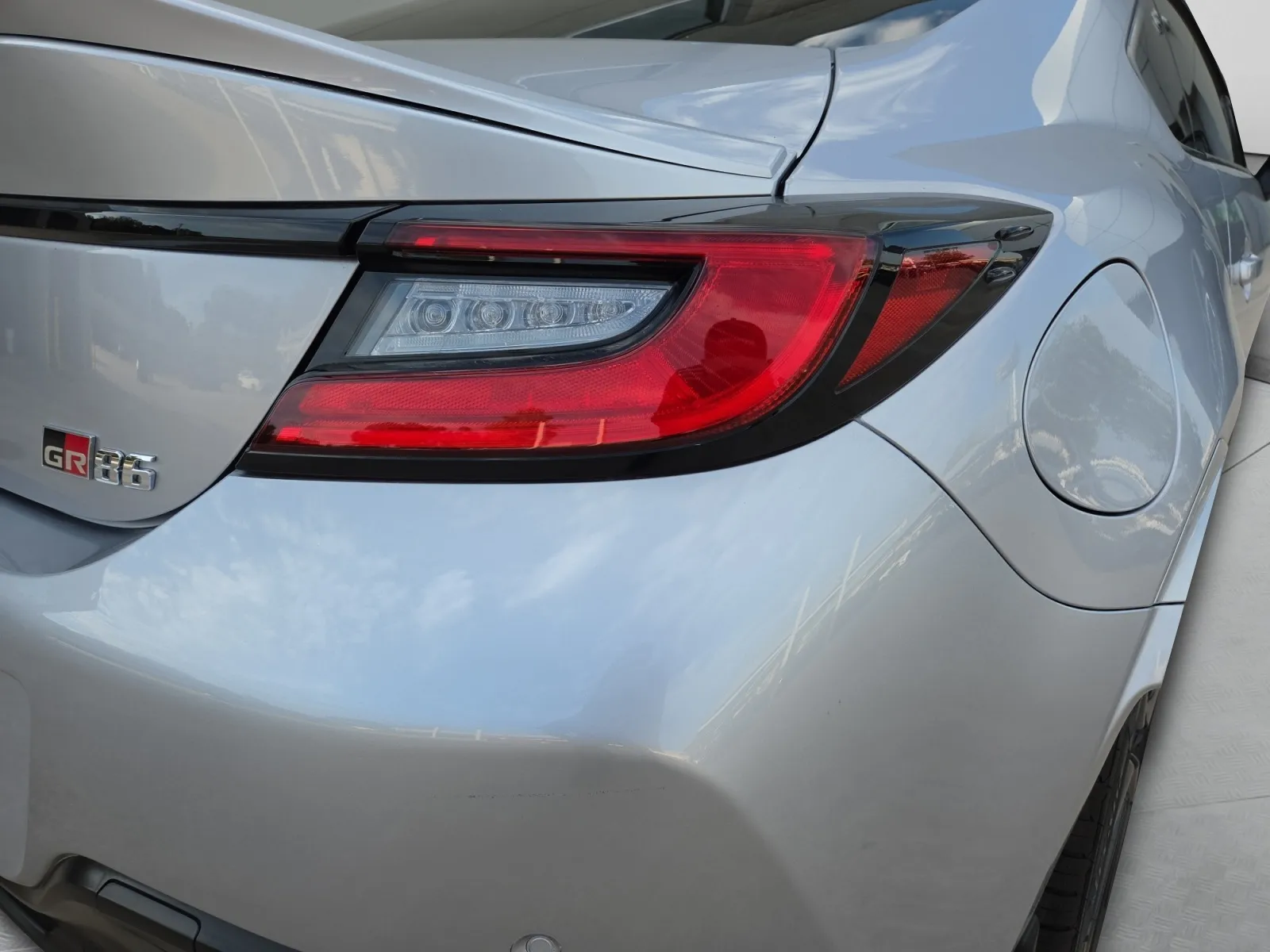 Toyota GR86 photo 12