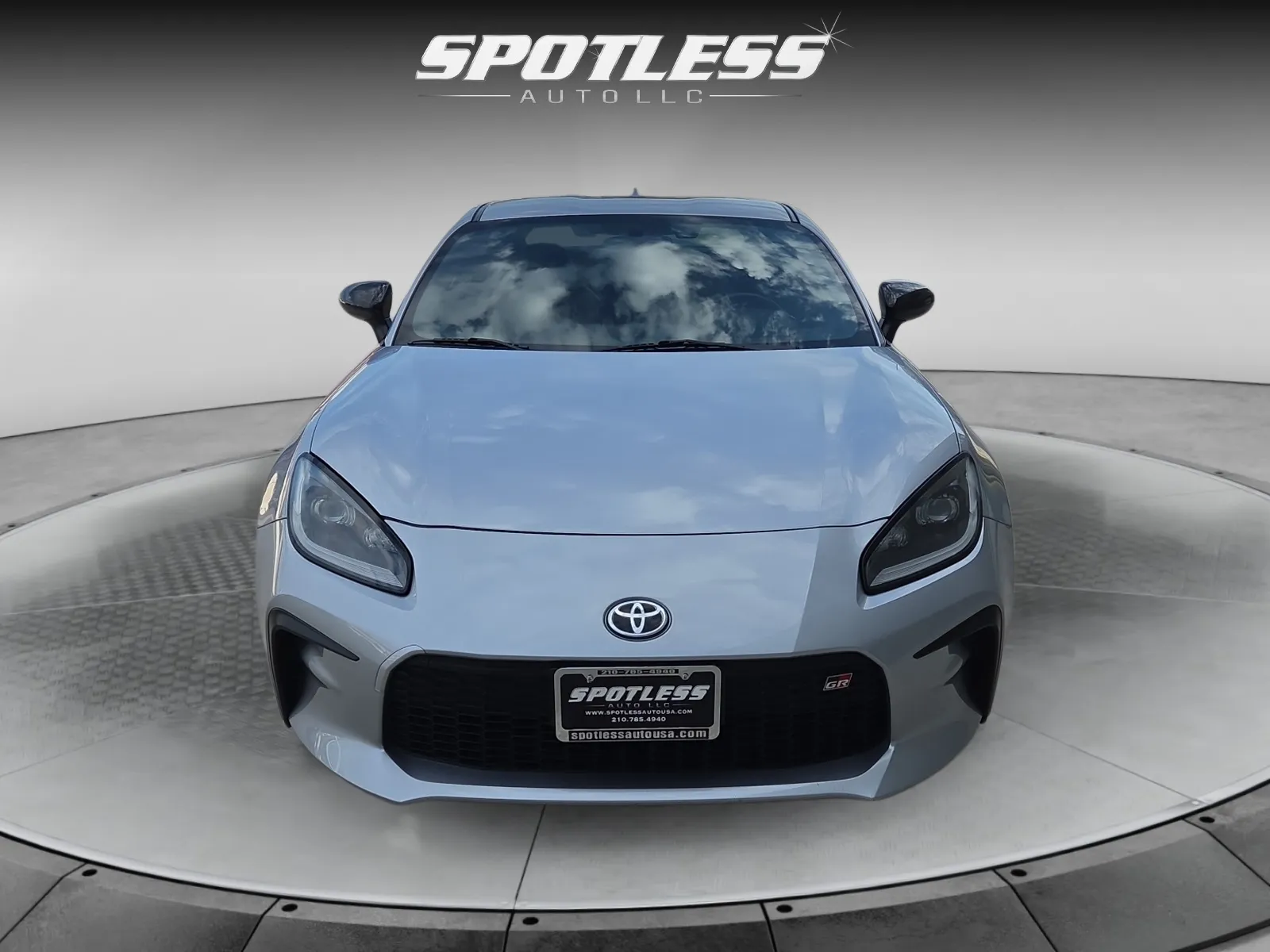 Toyota GR86 photo 5