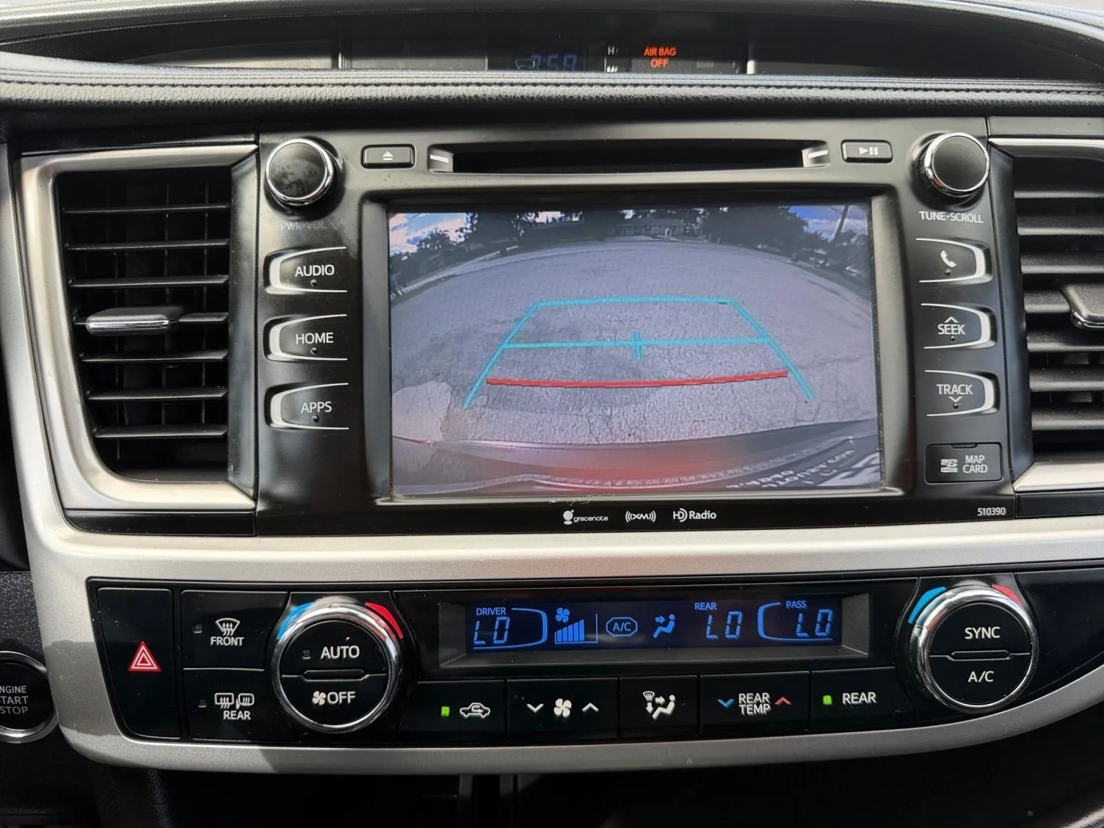 Toyota Highlander photo 27