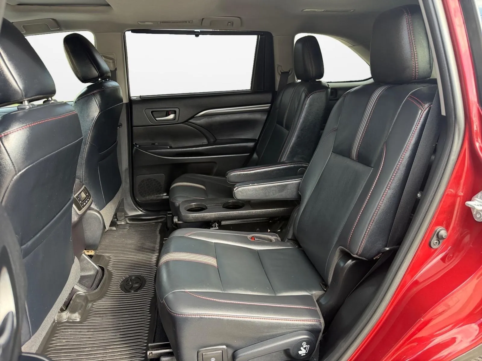Toyota Highlander photo 21