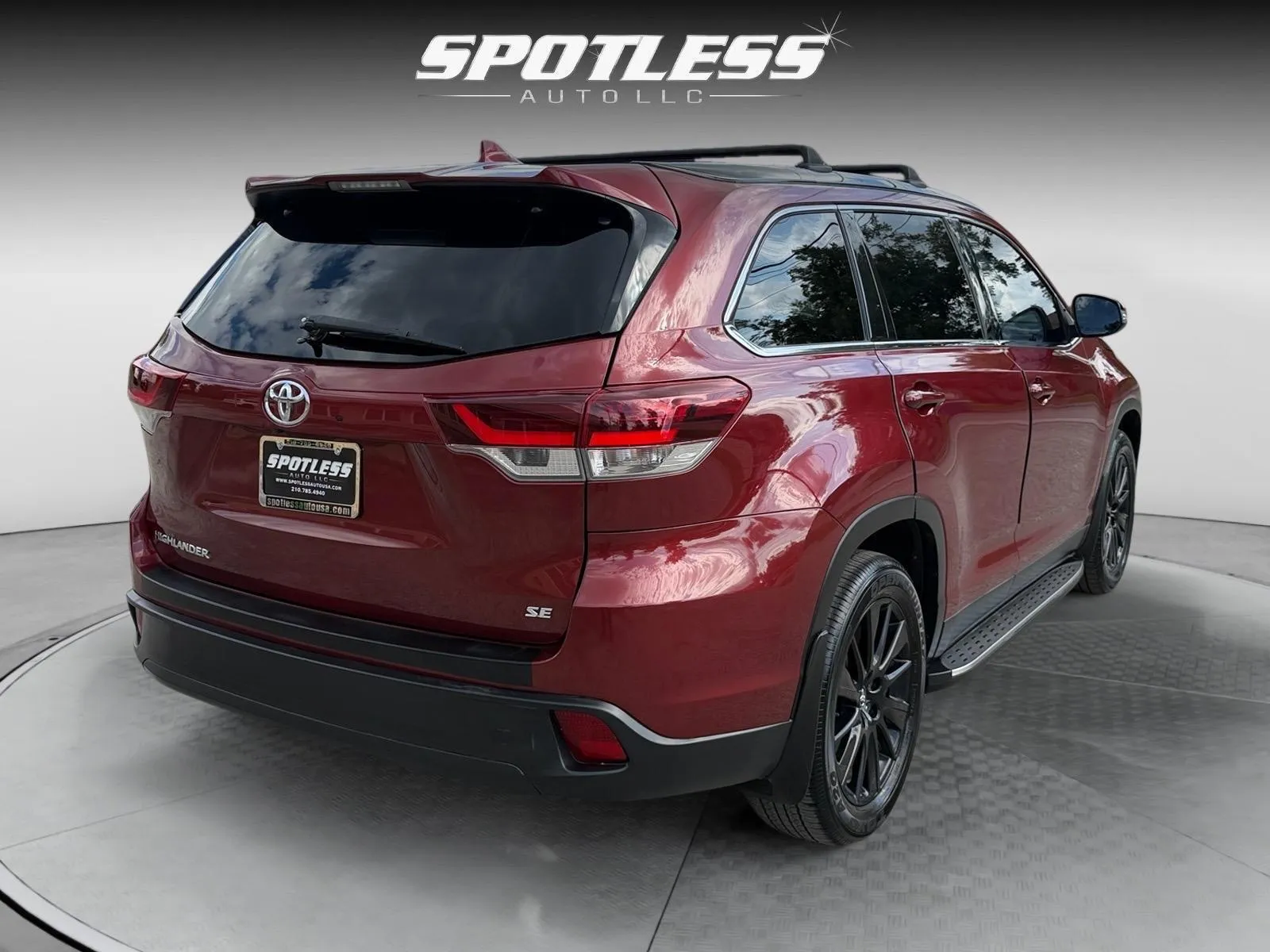 Toyota Highlander photo 7