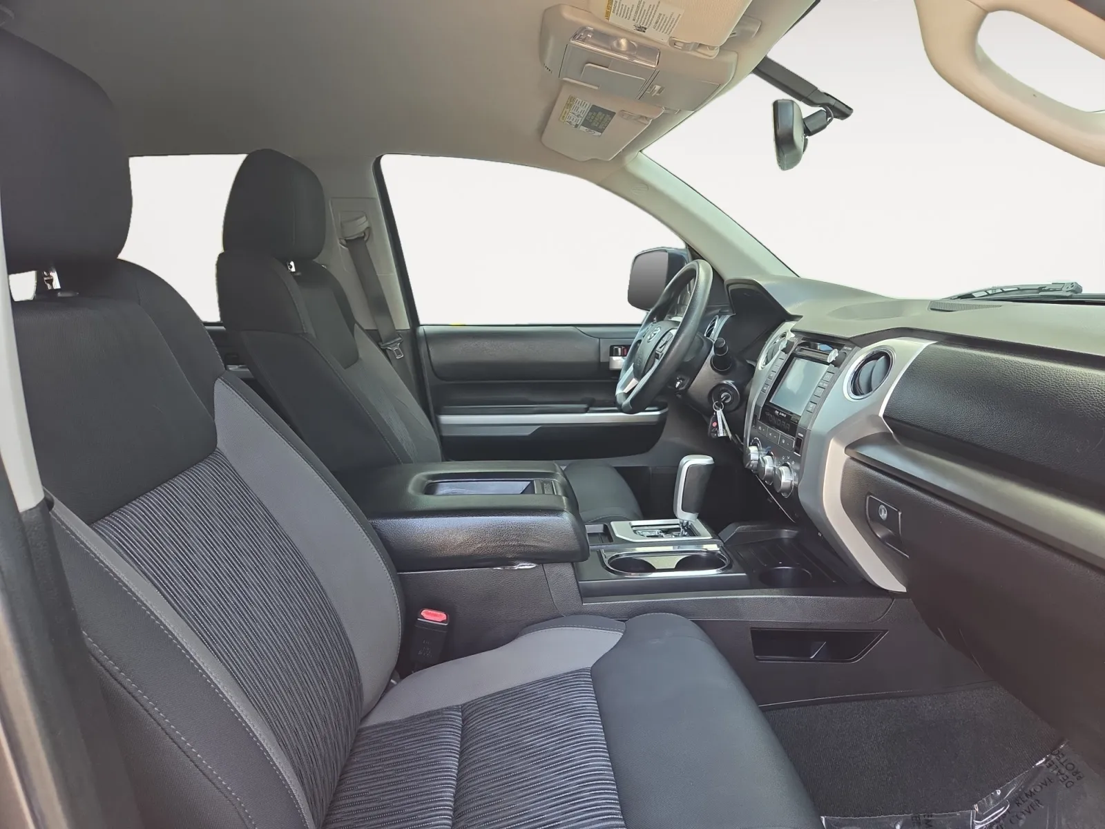 Toyota Tundra photo 24