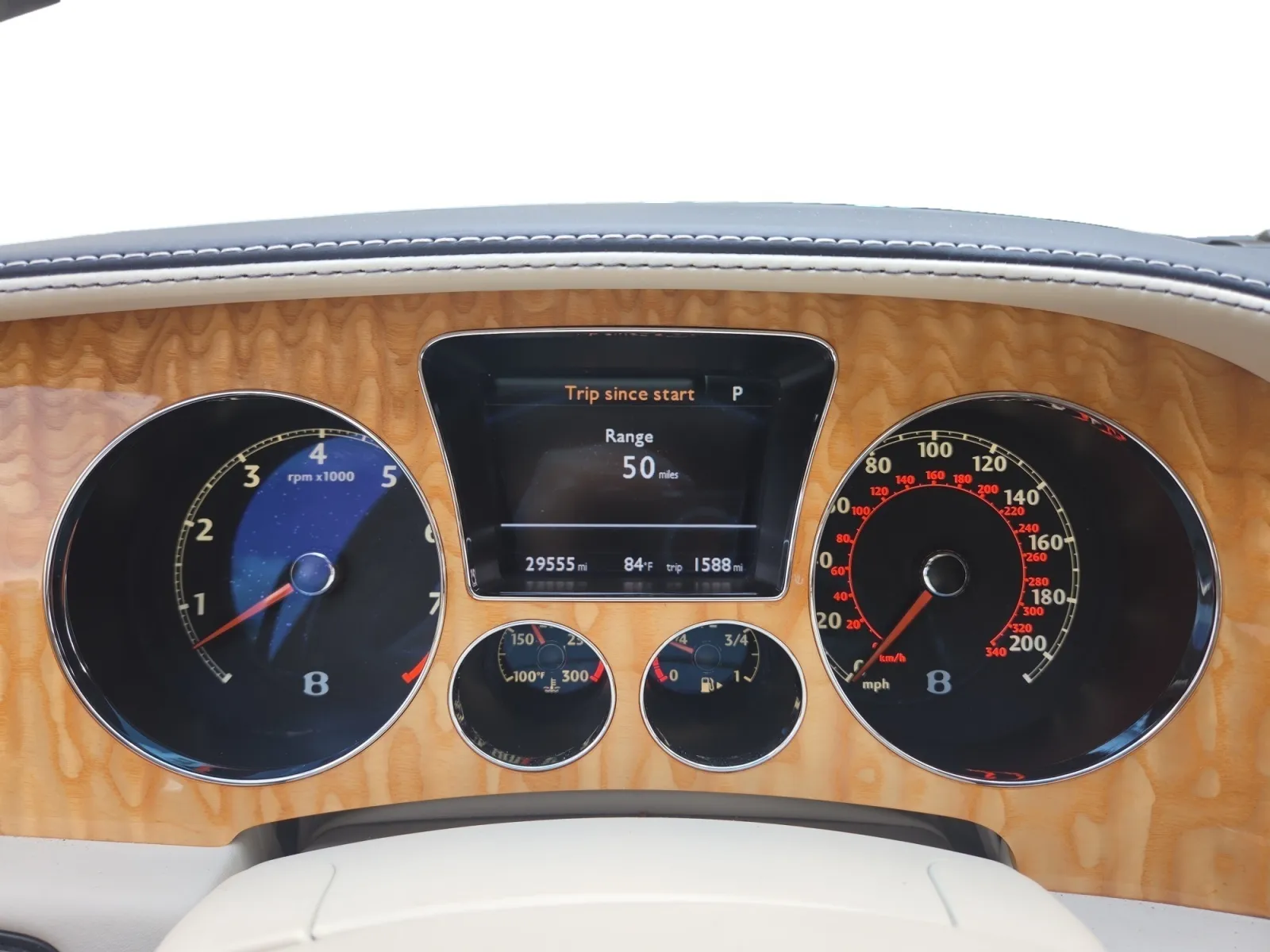 Bentley Continental photo 17