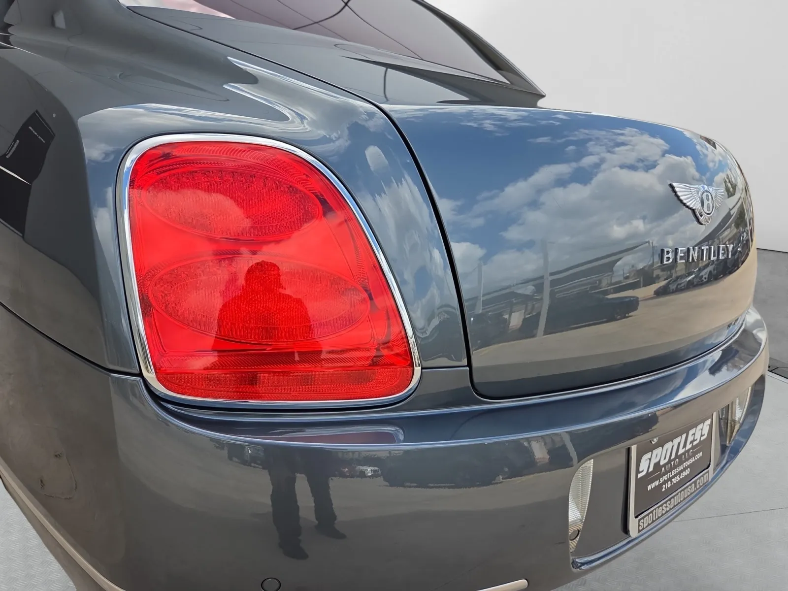 Bentley Continental photo 13