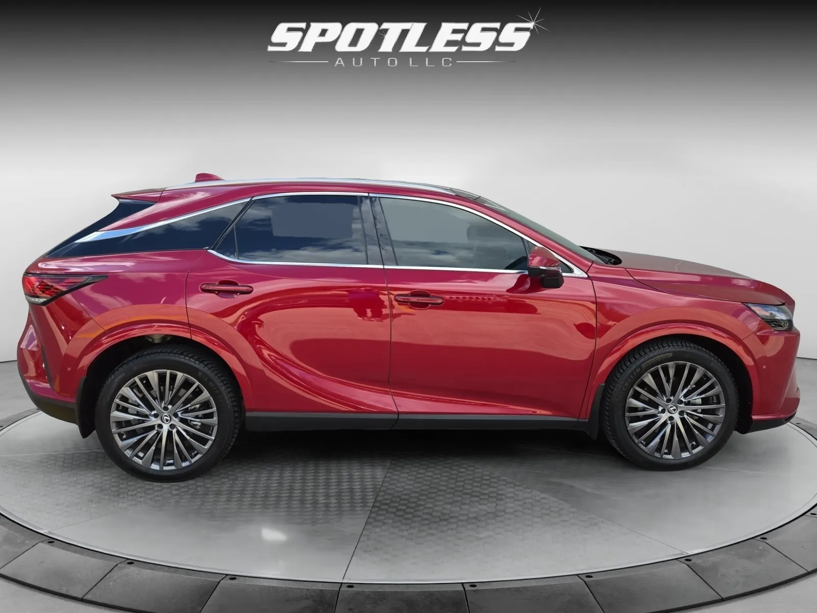 Lexus RX photo 8