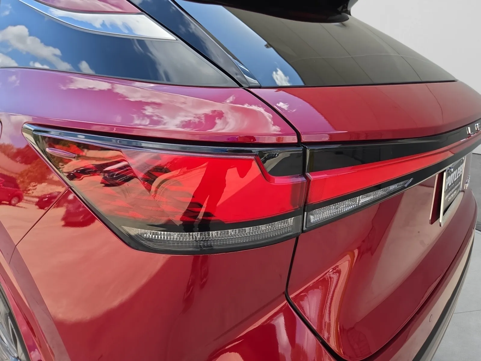 Lexus RX photo 12