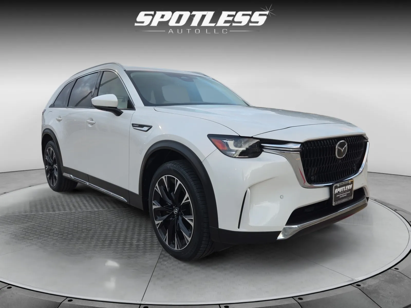 Mazda CX-90 photo 9