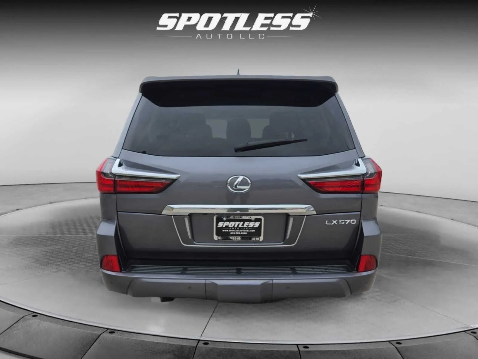 Lexus LX photo 6
