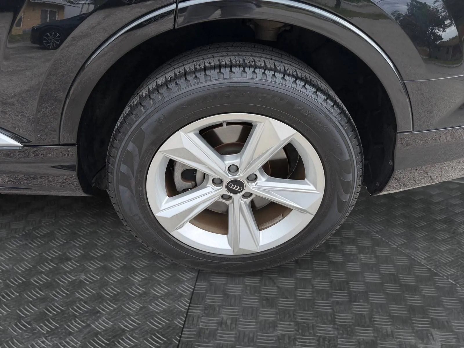 Audi Q7 photo 14