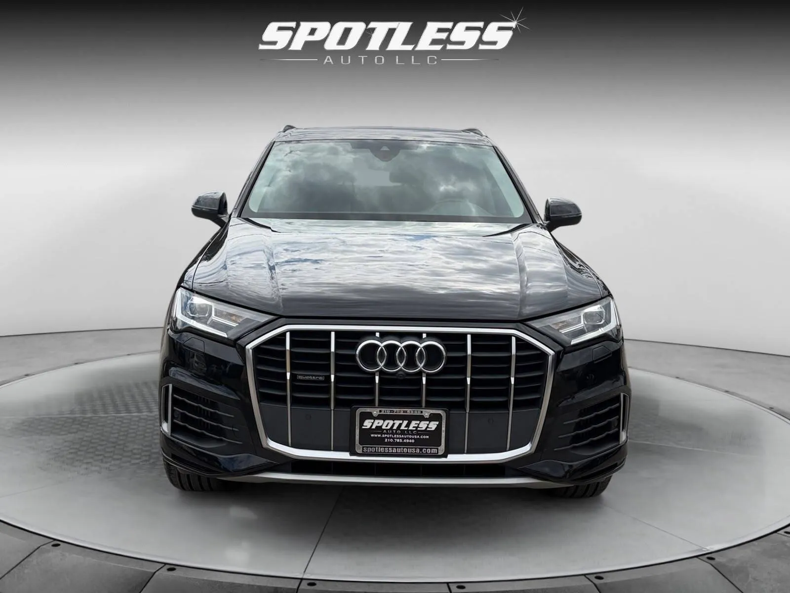 Audi Q7 photo 10