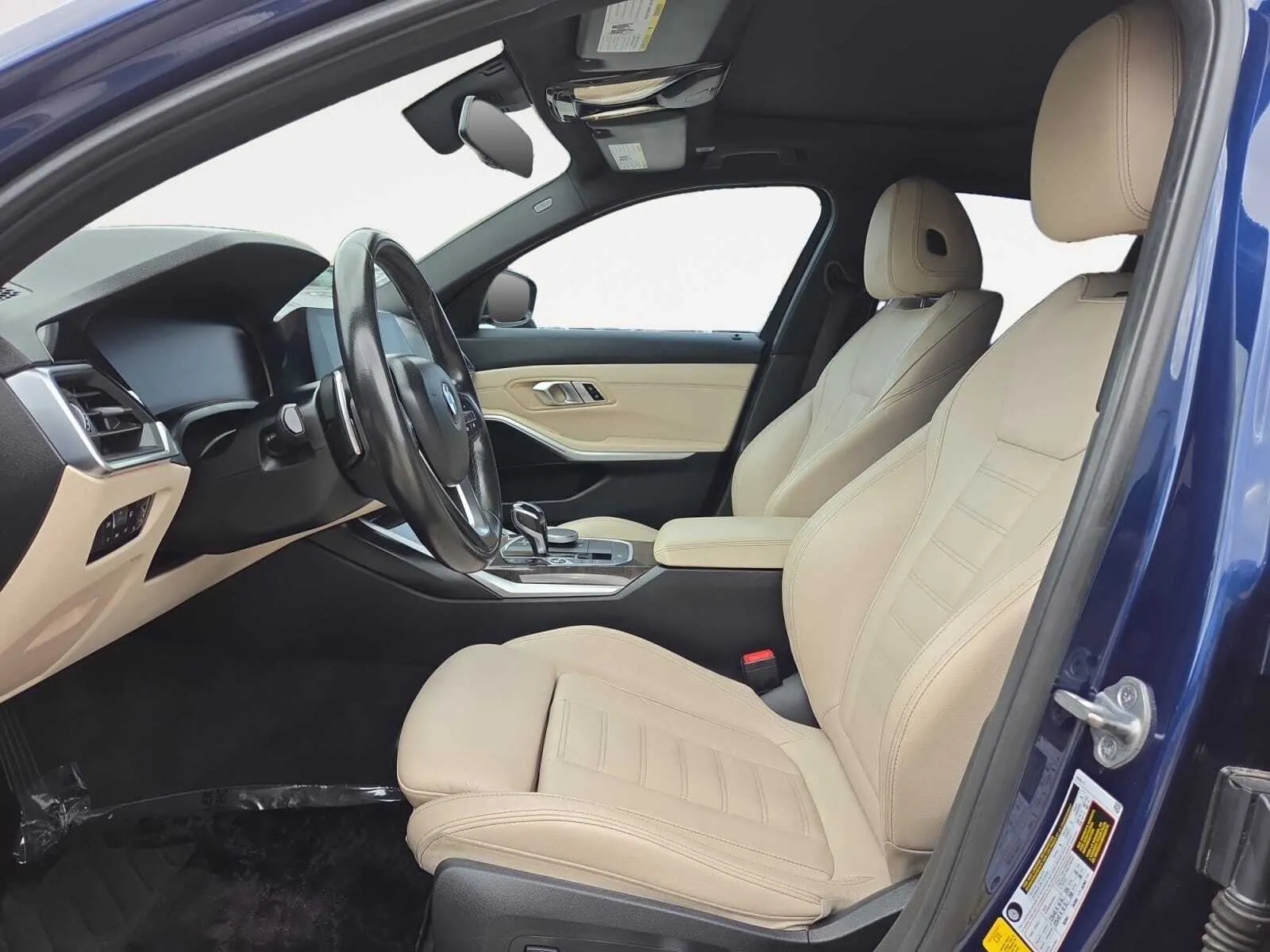 BMW 3 Series photo 19