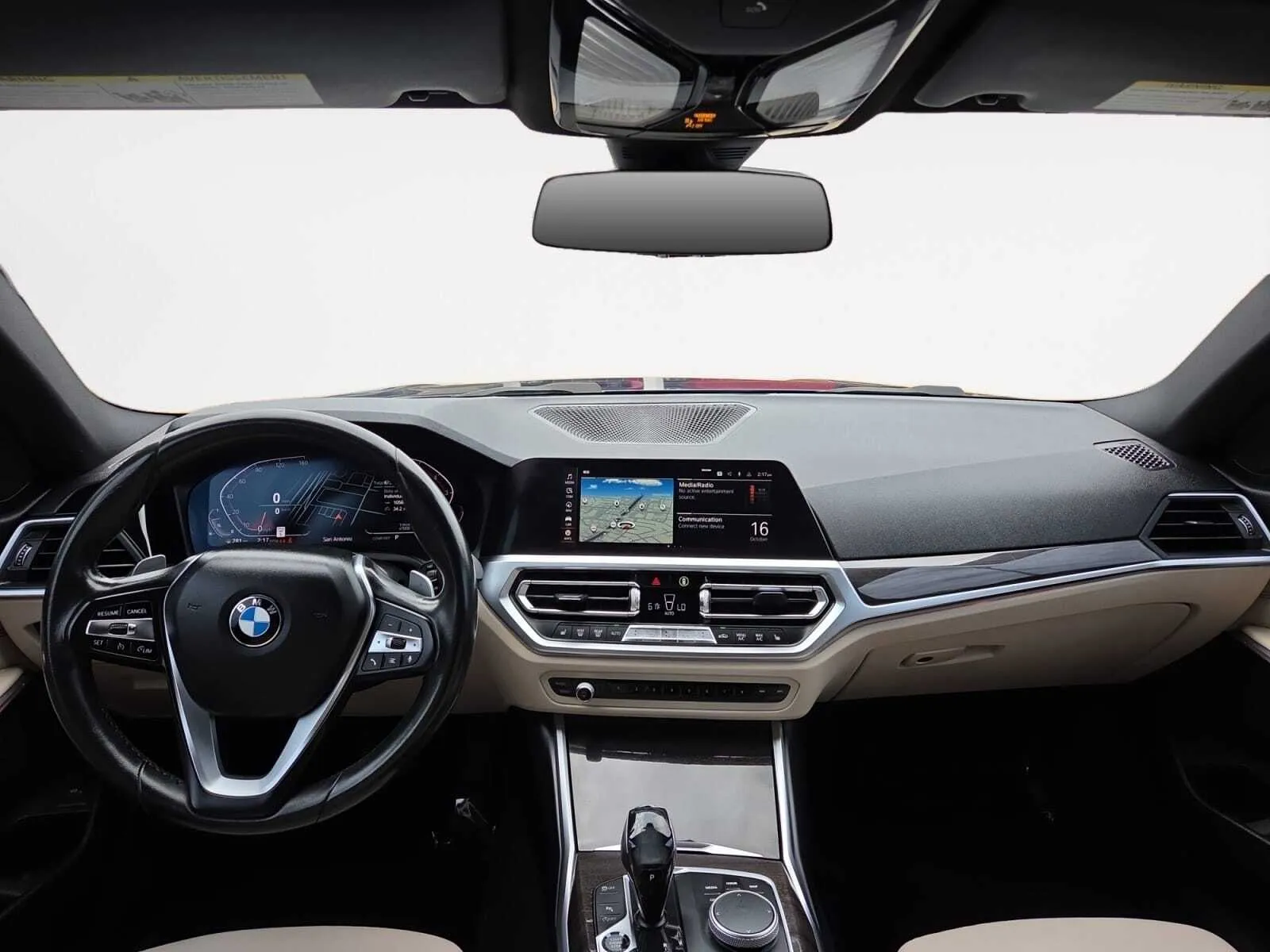 BMW 3 Series photo 21