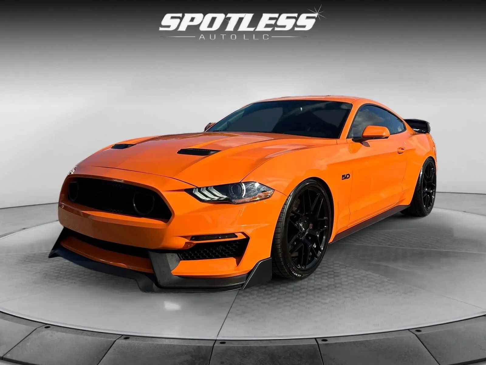 Orange 2020 Ford Mustang GT for sale in San Antonio, TX