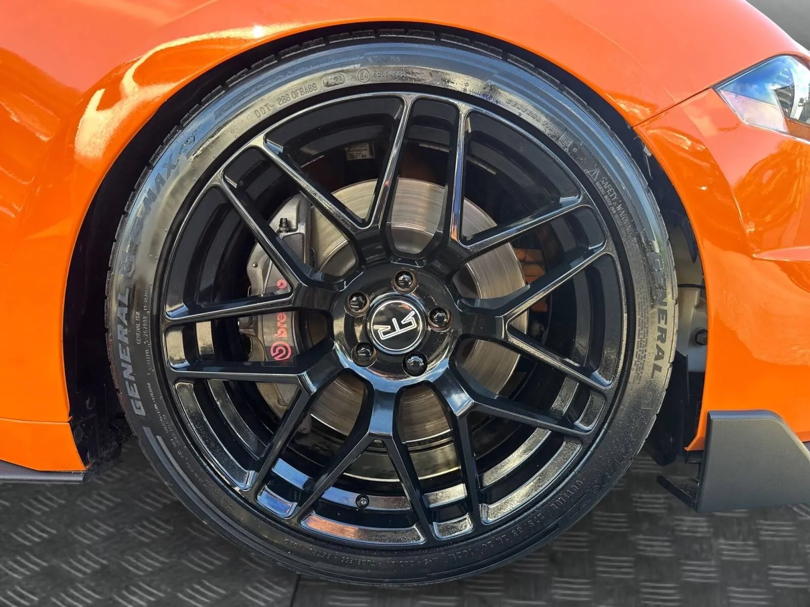 Ford Mustang photo 15