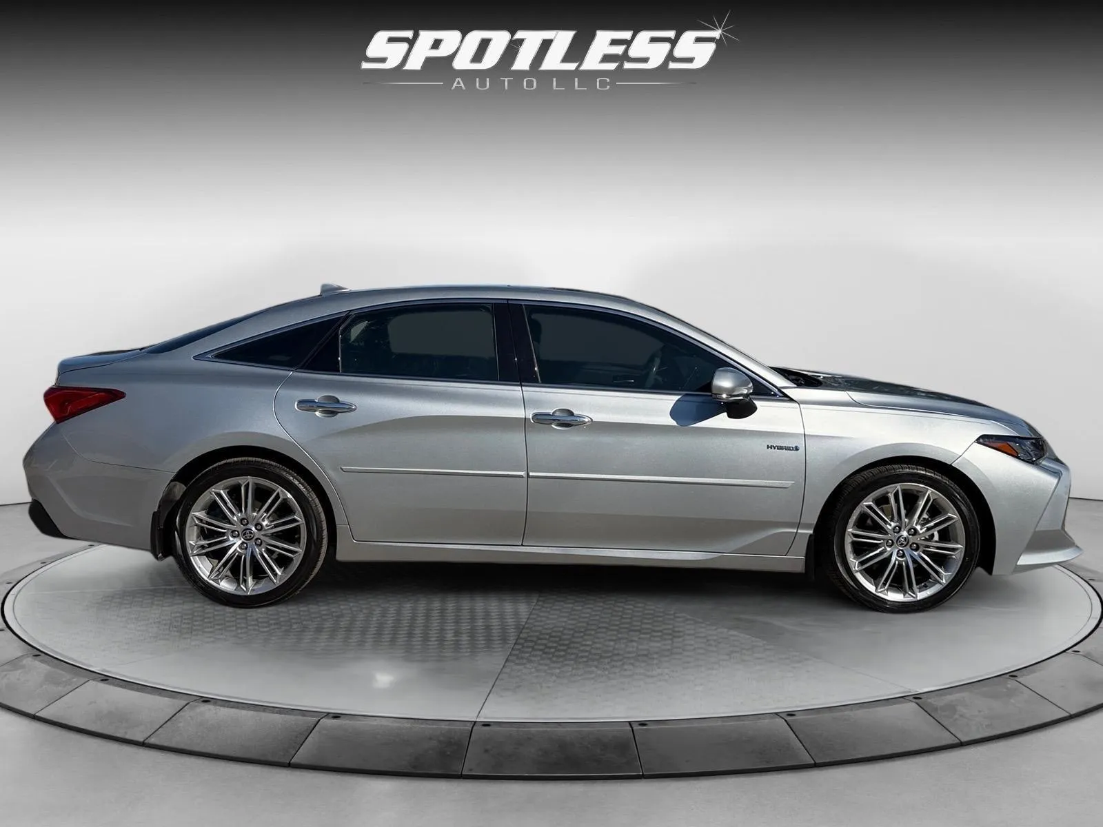 Toyota Avalon photo 8
