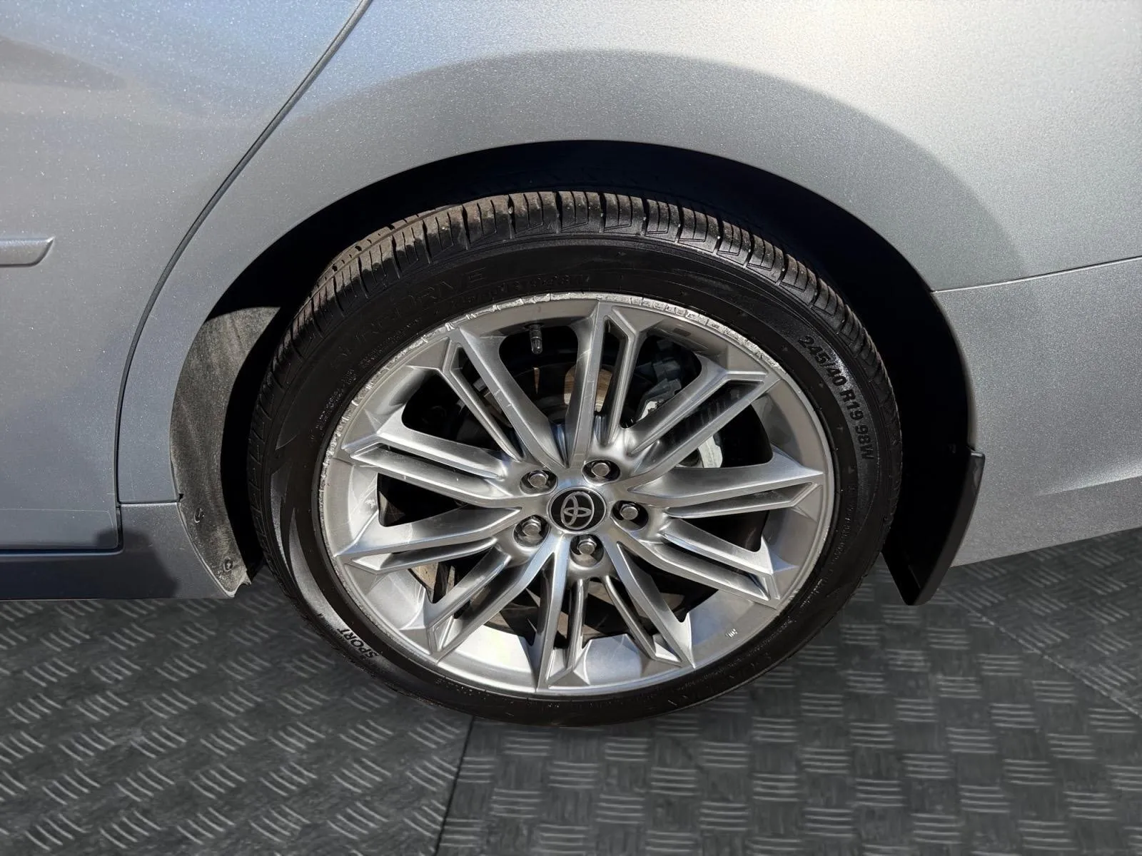 Toyota Avalon photo 14