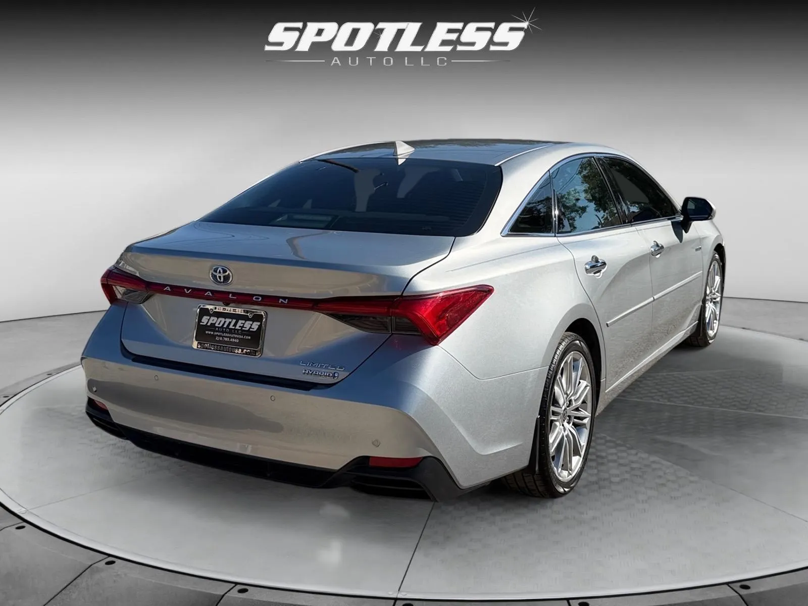 Toyota Avalon photo 7