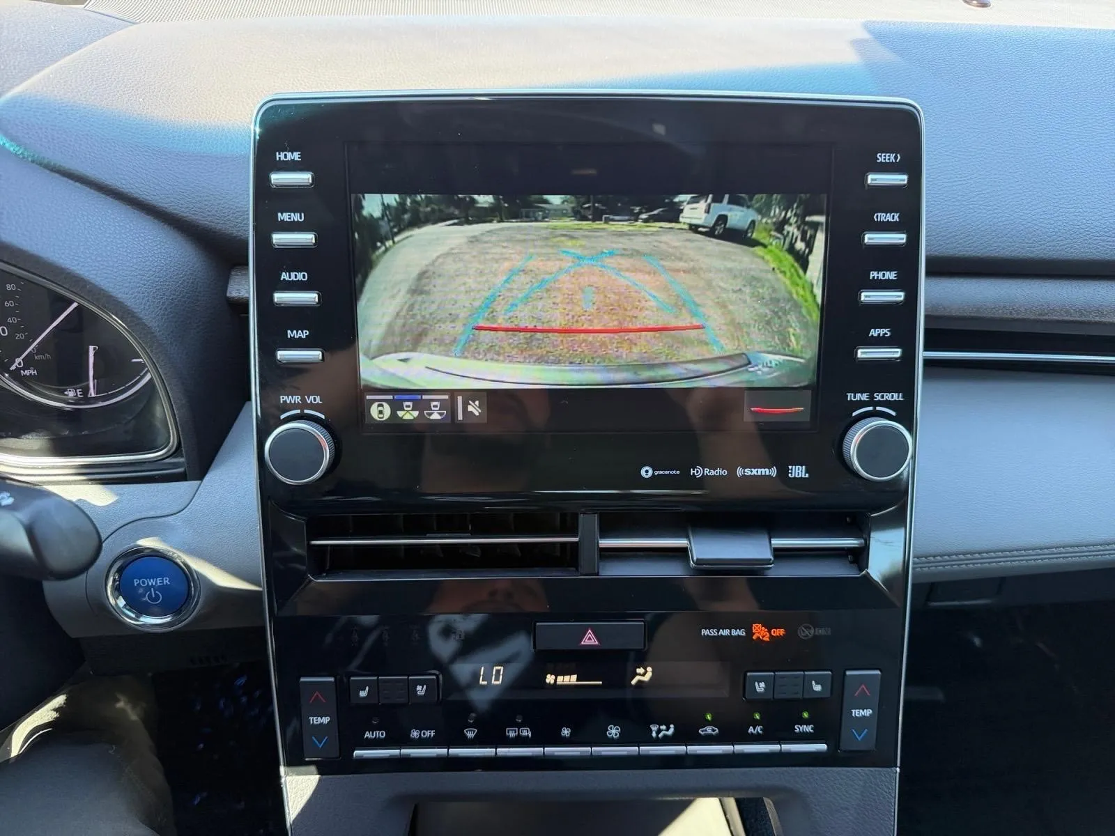 Toyota Avalon photo 26