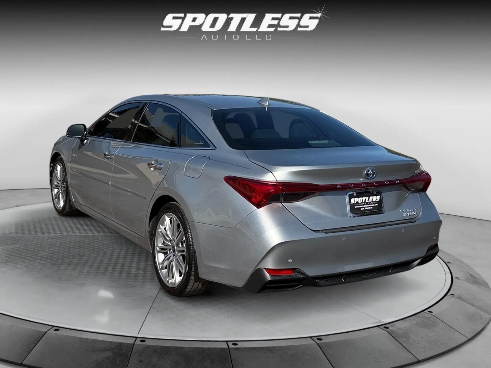 Toyota Avalon photo 5