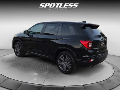 More photos of 2019 Honda Passport EX-L at Spotless Auto I-10, TX