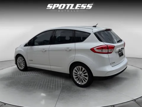 More photos of 2018 Ford C-MAX Hybrid SE at Spotless Auto I-10, TX