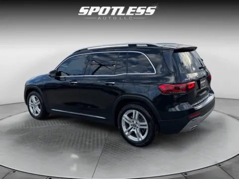 More photos of 2020 Mercedes-Benz GLB 250 4MATIC at Spotless Auto San Pedro, TX