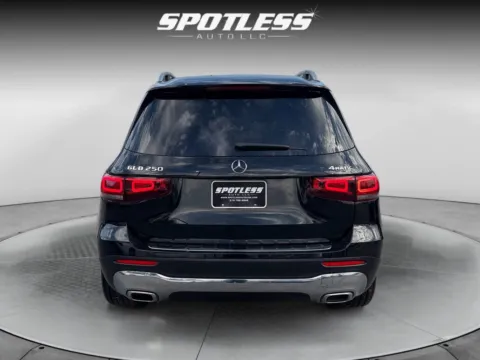 More photos of 2020 Mercedes-Benz GLB 250 4MATIC at Spotless Auto San Pedro, TX