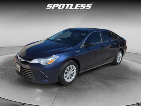 Another view of 2017 Toyota Camry Hybrid LE for sale in San Antonio, TX at Spotless Auto I-10
