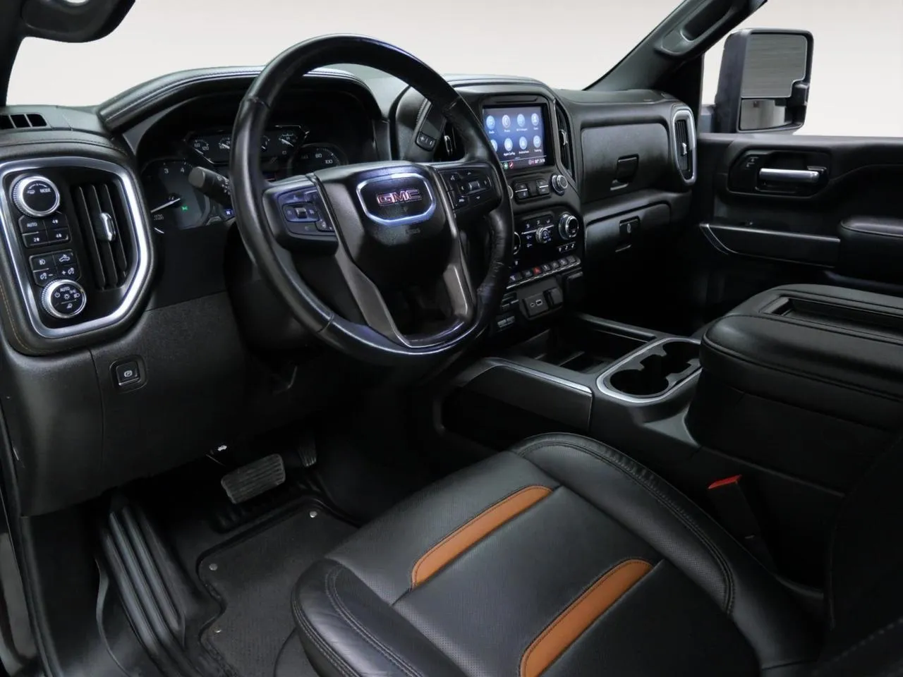 2022 GMC Sierra 2500HD AT4 - Photo 12
