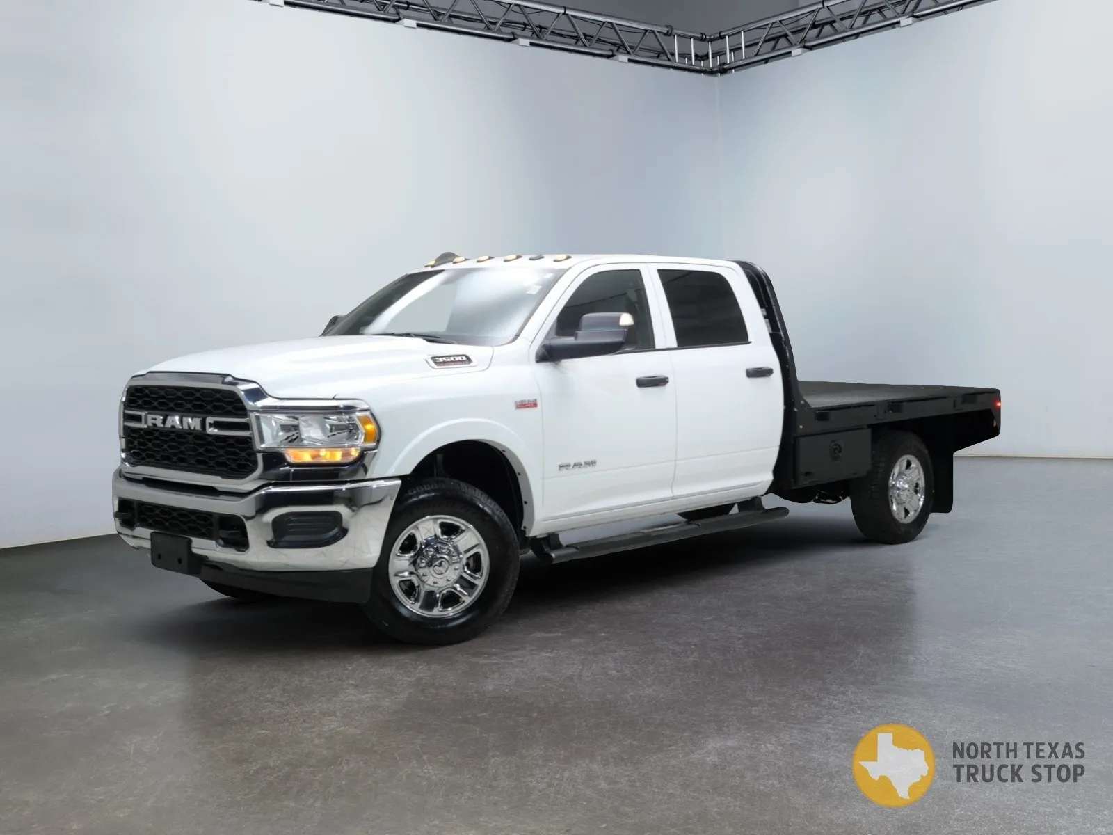 2021 RAM Ram 3500 Chassis Cab Tradesman - Photo 3