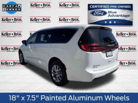 More photos of 2026 Chrysler Pacifica Limited at Keller Bros Auto Co, PA