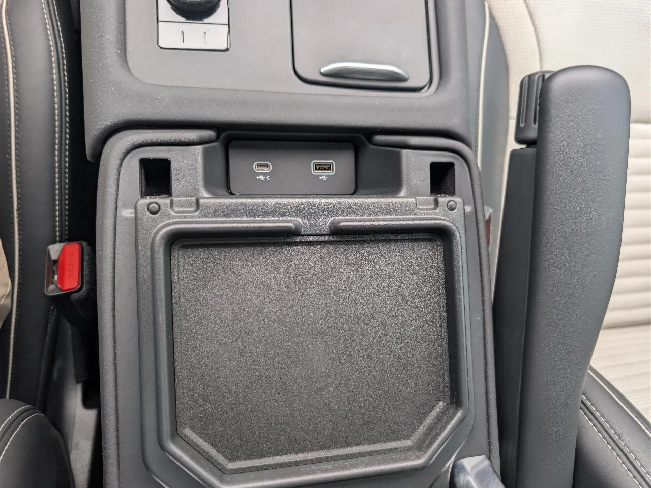 2023 Land Rover Discovery HSE R Dynamic - Photo 40